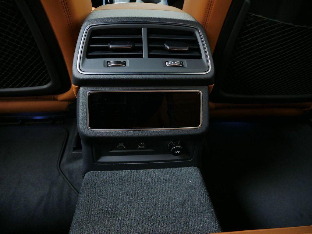 new 2026 Audi RS 6 Avant car, priced at $154,590