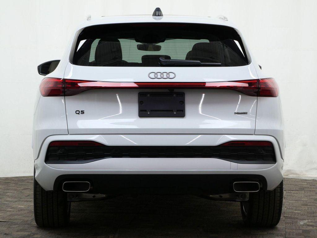 new 2025 Audi Q5 car, priced at $59,495