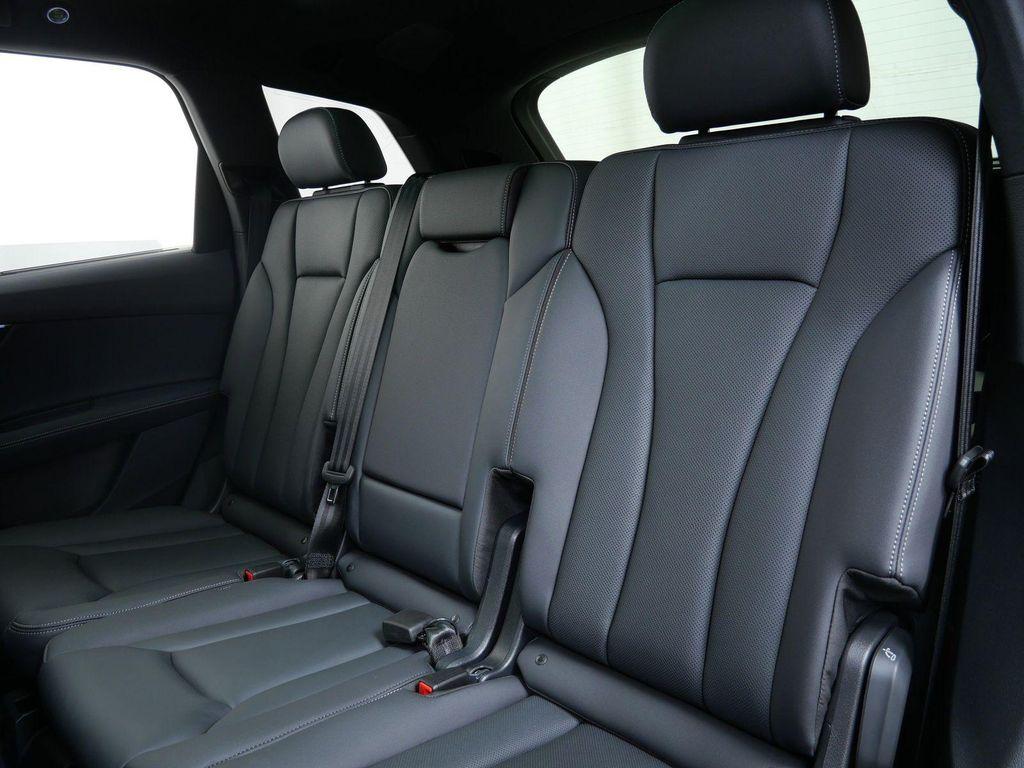 new 2026 Audi Q7 car, priced at $79,005