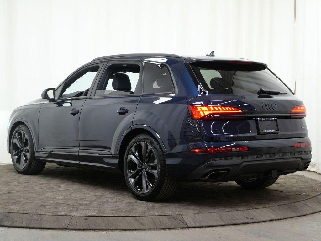 new 2026 Audi Q7 car, priced at $79,005