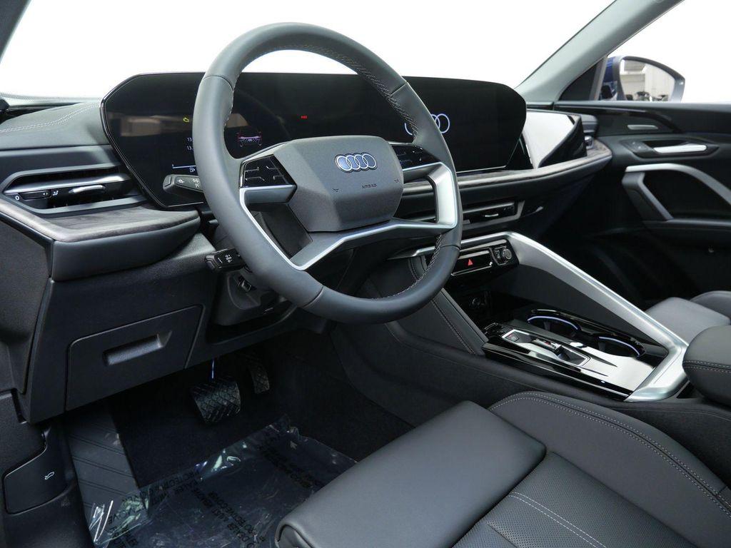 new 2025 Audi Q5 car, priced at $59,525