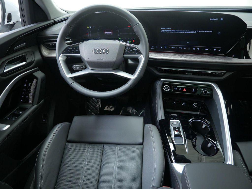 new 2025 Audi Q5 car, priced at $59,525