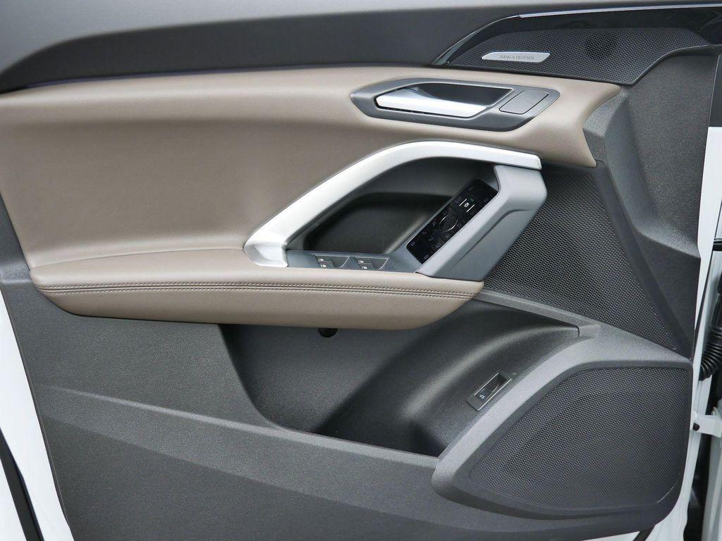 new 2025 Audi Q5 car, priced at $59,850