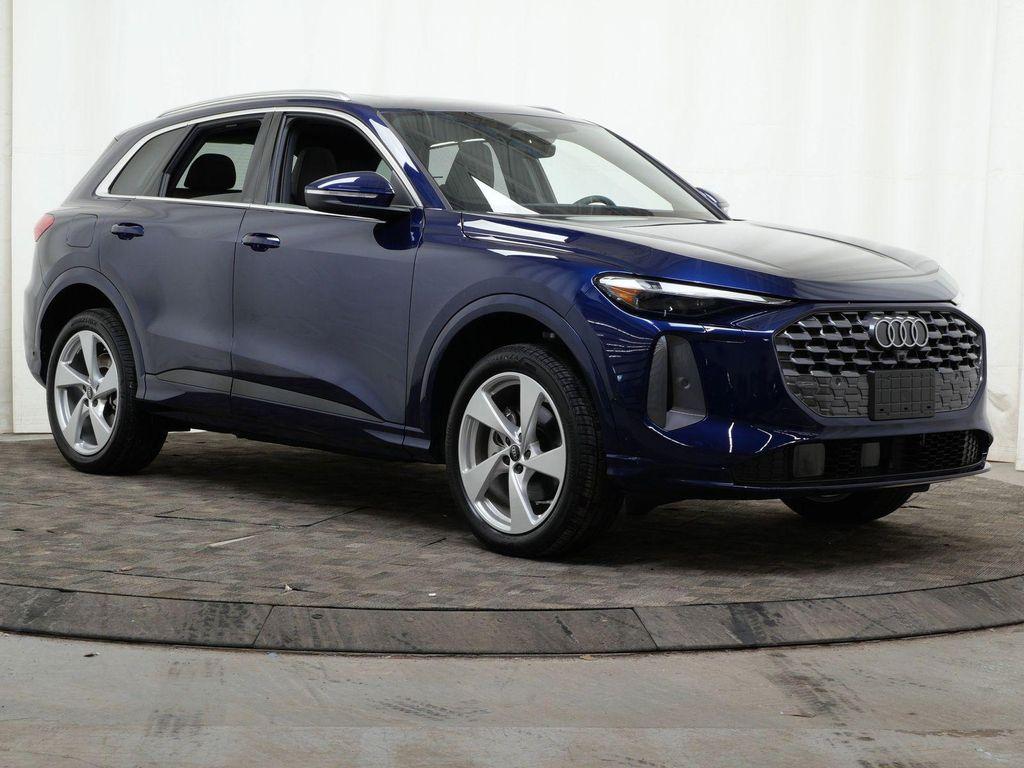 new 2025 Audi Q5 car, priced at $60,500