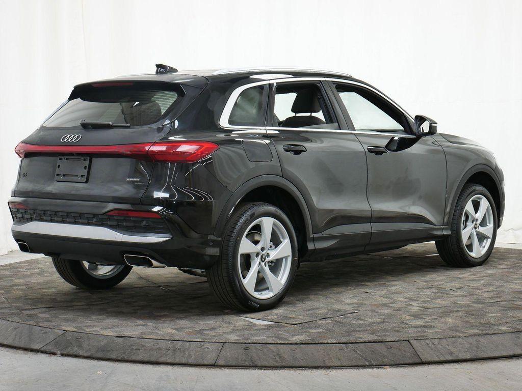new 2025 Audi Q5 car, priced at $59,030