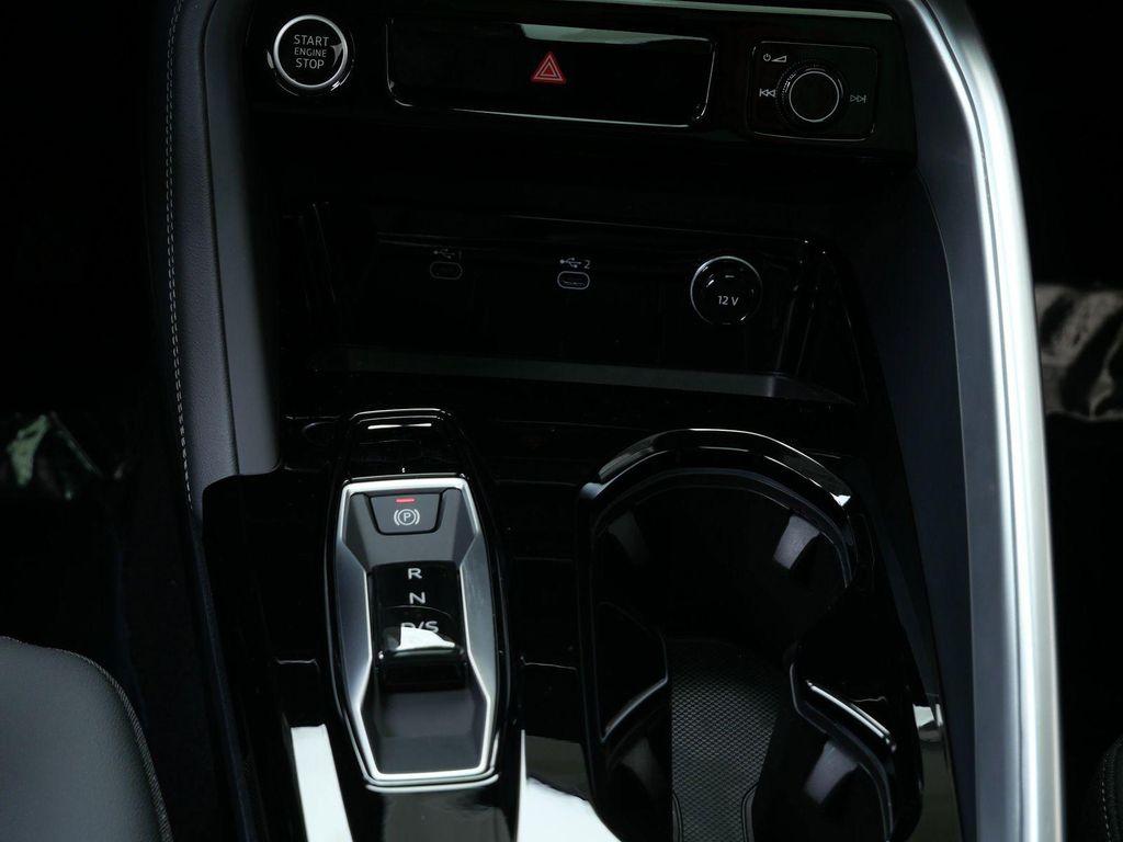 new 2025 Audi Q5 car, priced at $59,495