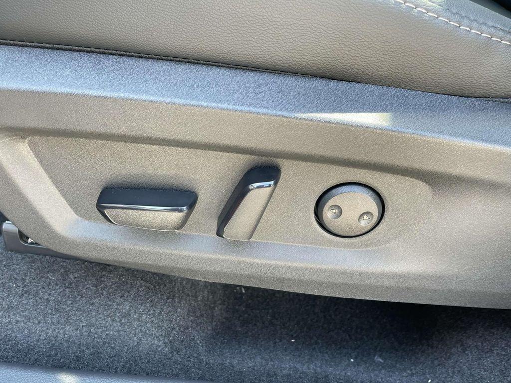 new 2025 Nissan Murano car, priced at $46,990