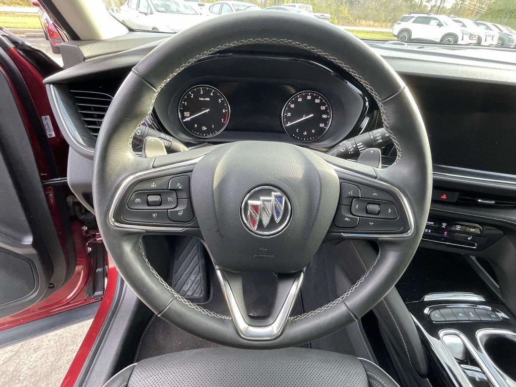 used 2022 Buick Envision car, priced at $26,988