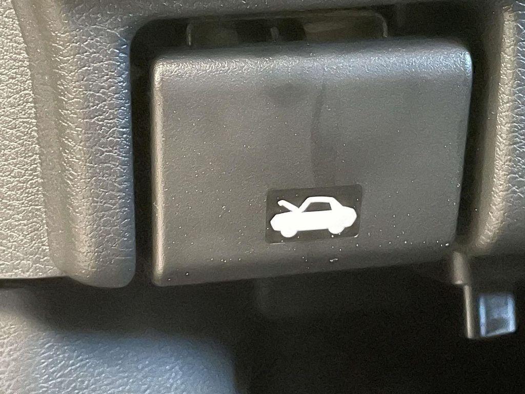 new 2025 Nissan Kicks car, priced at $28,775