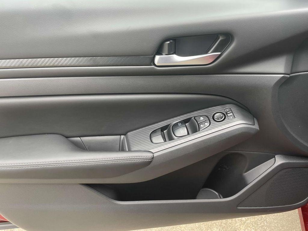 new 2025 Nissan Altima car, priced at $27,969