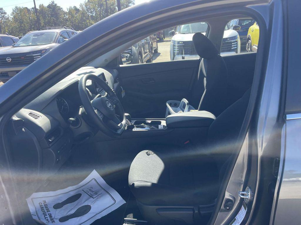 new 2025 Nissan Sentra car, priced at $22,221