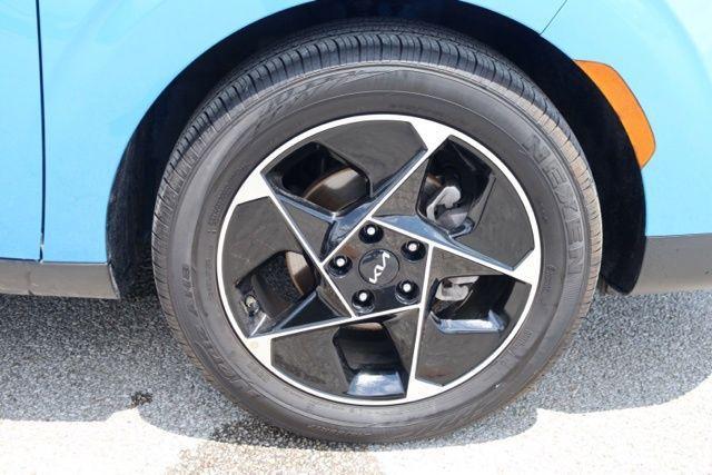 used 2025 Kia Soul car, priced at $23,737