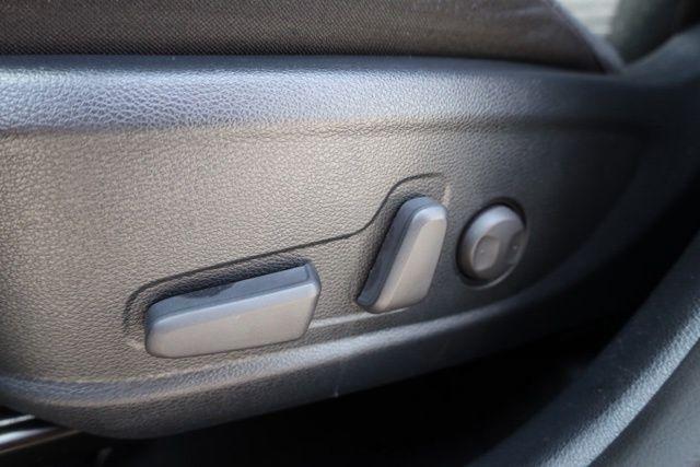 used 2025 Kia Soul car, priced at $23,737