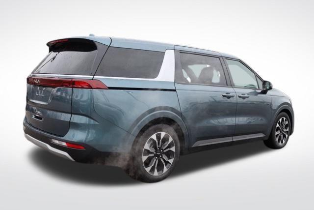 used 2022 Kia Carnival car, priced at $32,745