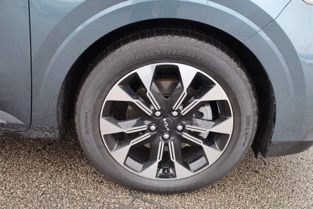 used 2022 Kia Carnival car, priced at $32,745