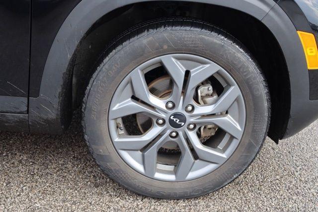 used 2024 Kia Seltos car, priced at $21,216