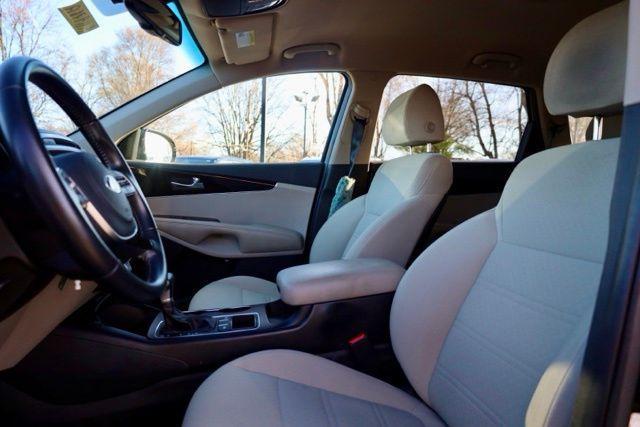 used 2019 Kia Sorento car, priced at $16,790