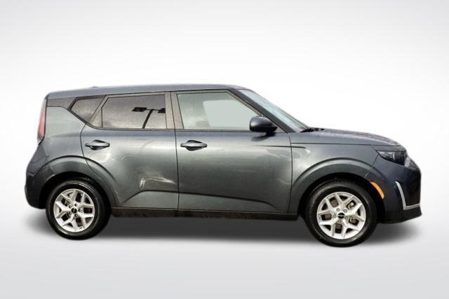 used 2024 Kia Soul car, priced at $17,890