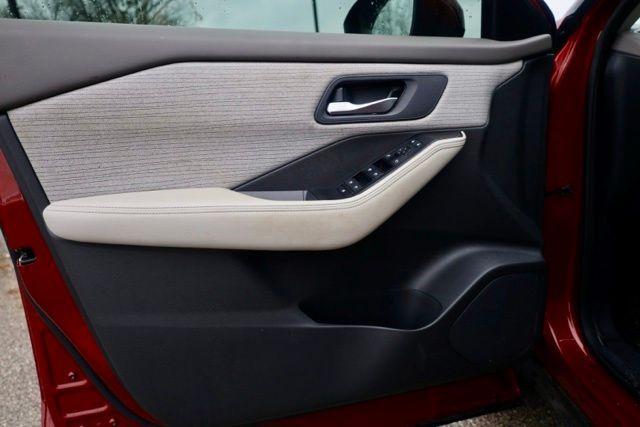 used 2023 Nissan Rogue car, priced at $23,999