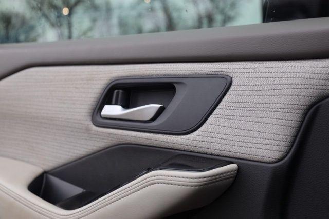 used 2023 Nissan Rogue car, priced at $23,999