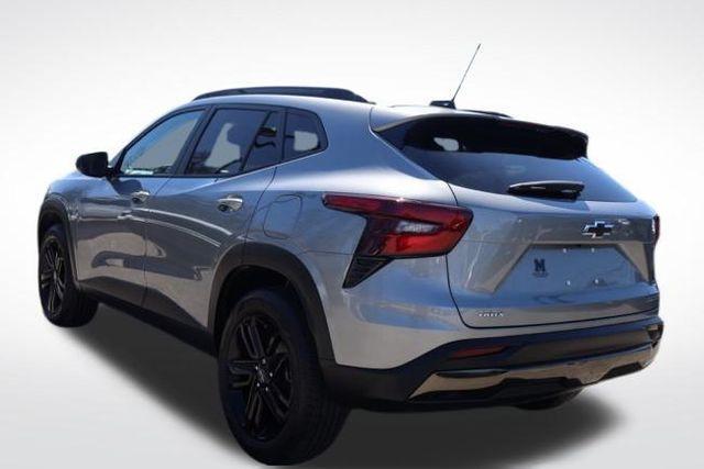 used 2025 Chevrolet Trax car, priced at $23,890