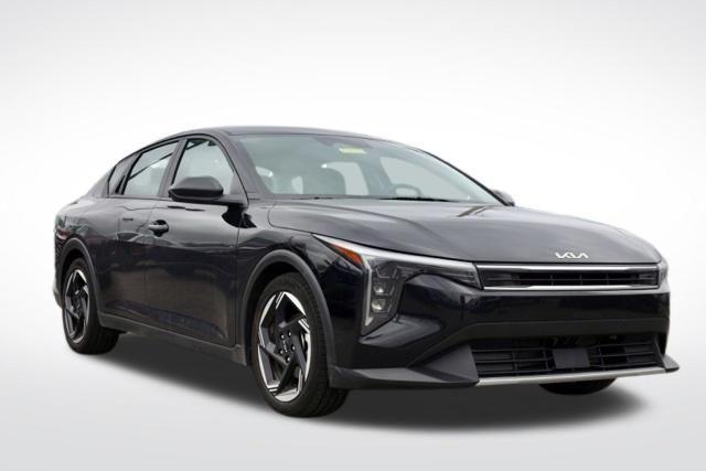used 2025 Kia K4 car, priced at $22,879