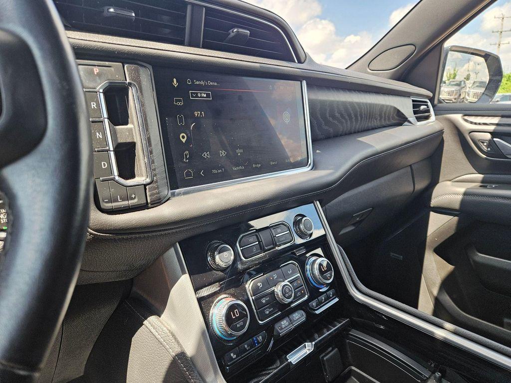 used 2022 GMC Yukon car, priced at $46,492