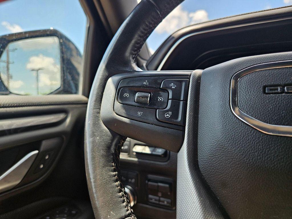 used 2022 GMC Yukon car, priced at $46,492