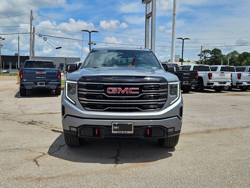 new 2026 GMC Sierra 1500 car, priced at $68,917
