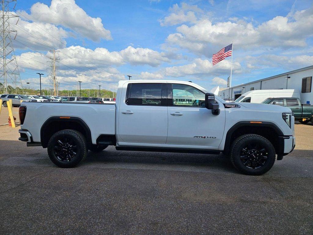 new 2026 GMC Sierra 2500 car, priced at $80,212