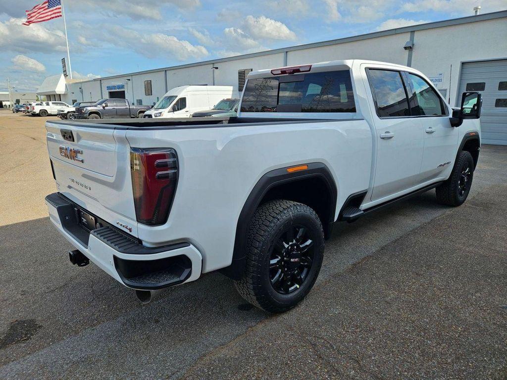 new 2026 GMC Sierra 2500 car, priced at $80,212