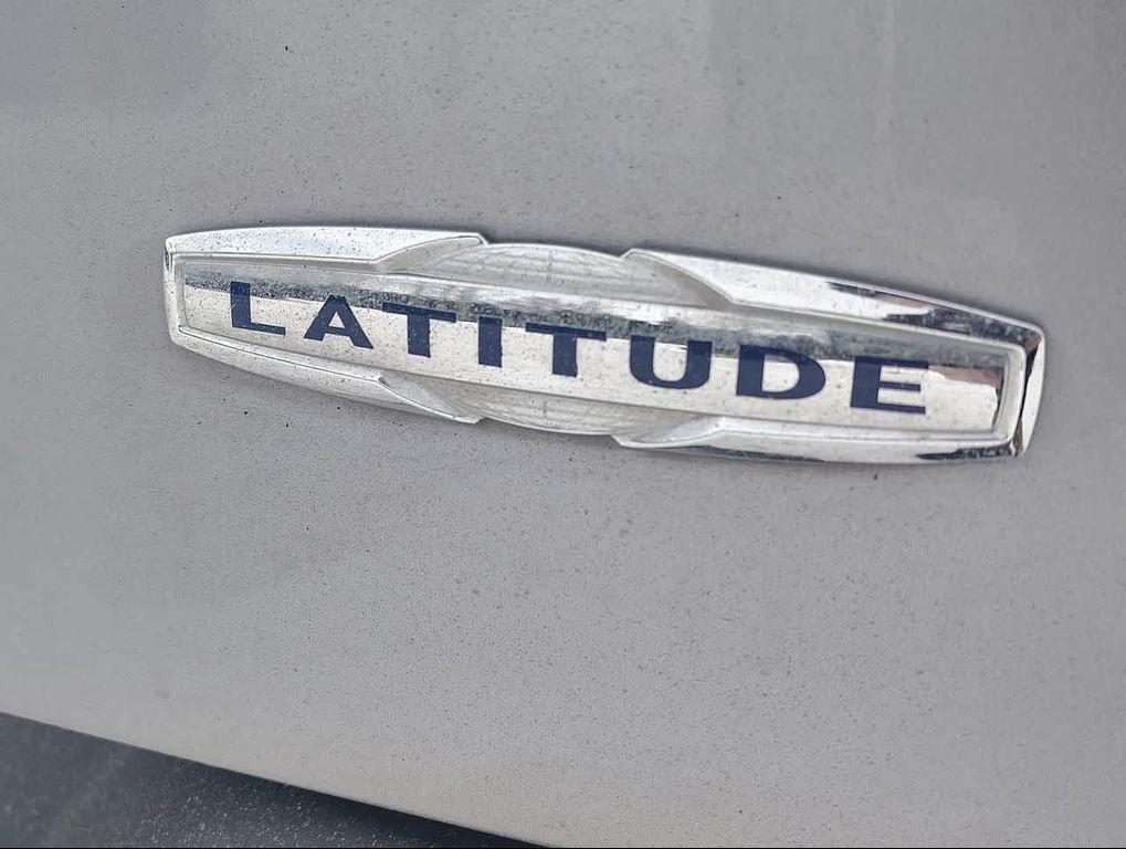 used 2018 Jeep Cherokee car, priced at $17,890