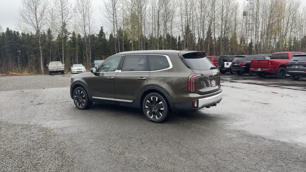 used 2024 Kia Telluride car, priced at $46,995