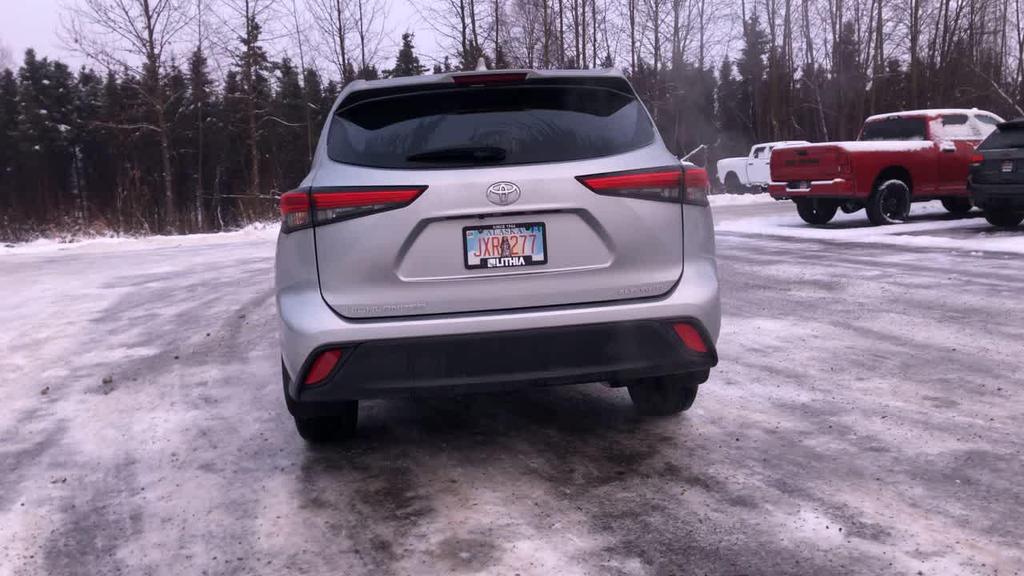 used 2023 Toyota Highlander car, priced at $36,250