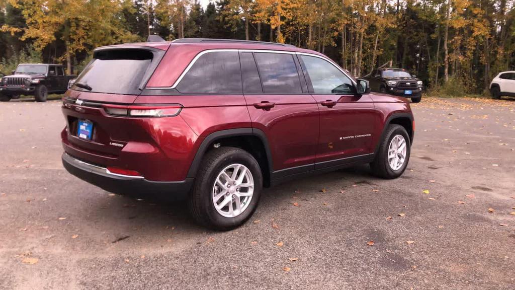 new 2025 Jeep Grand Cherokee car, priced at $37,735
