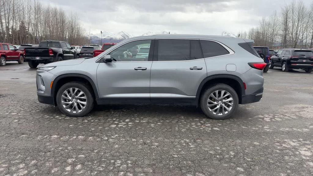 used 2025 Buick Enclave car, priced at $37,995