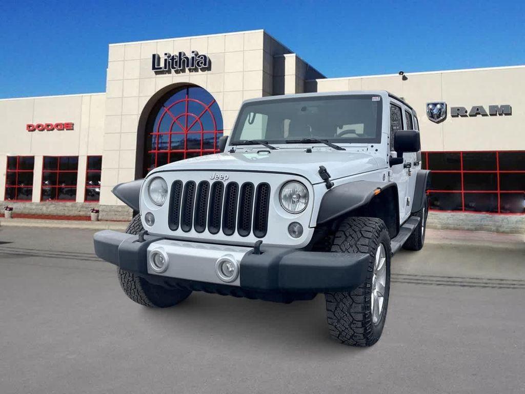 used 2015 Jeep Wrangler Unlimited car, priced at $17,500