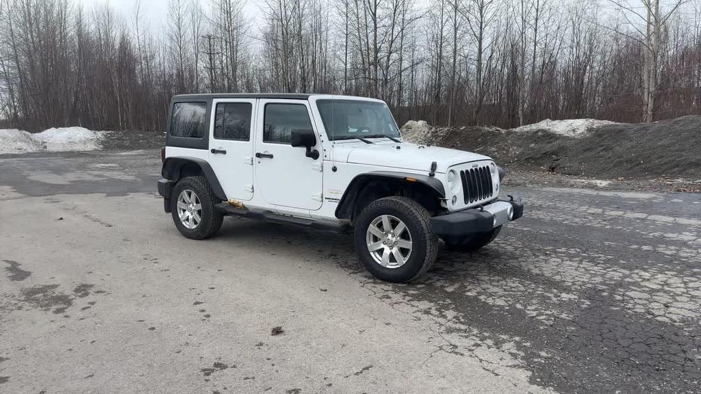 used 2015 Jeep Wrangler Unlimited car, priced at $17,500