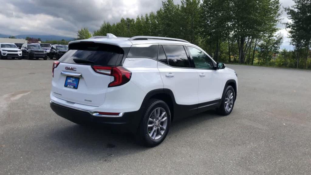 used 2024 GMC Terrain car, priced at $23,890