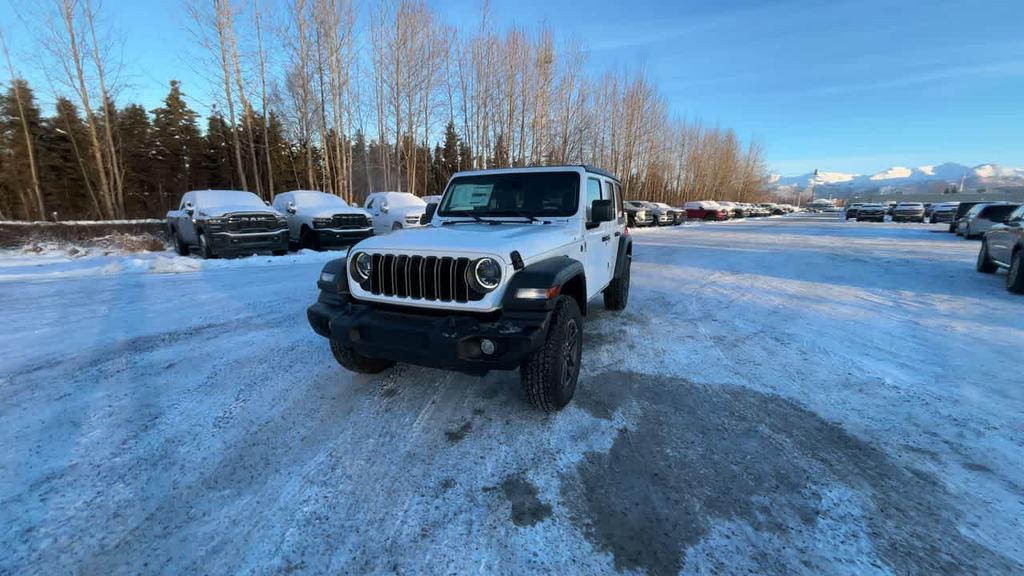 new 2026 Jeep Wrangler car, priced at $46,061