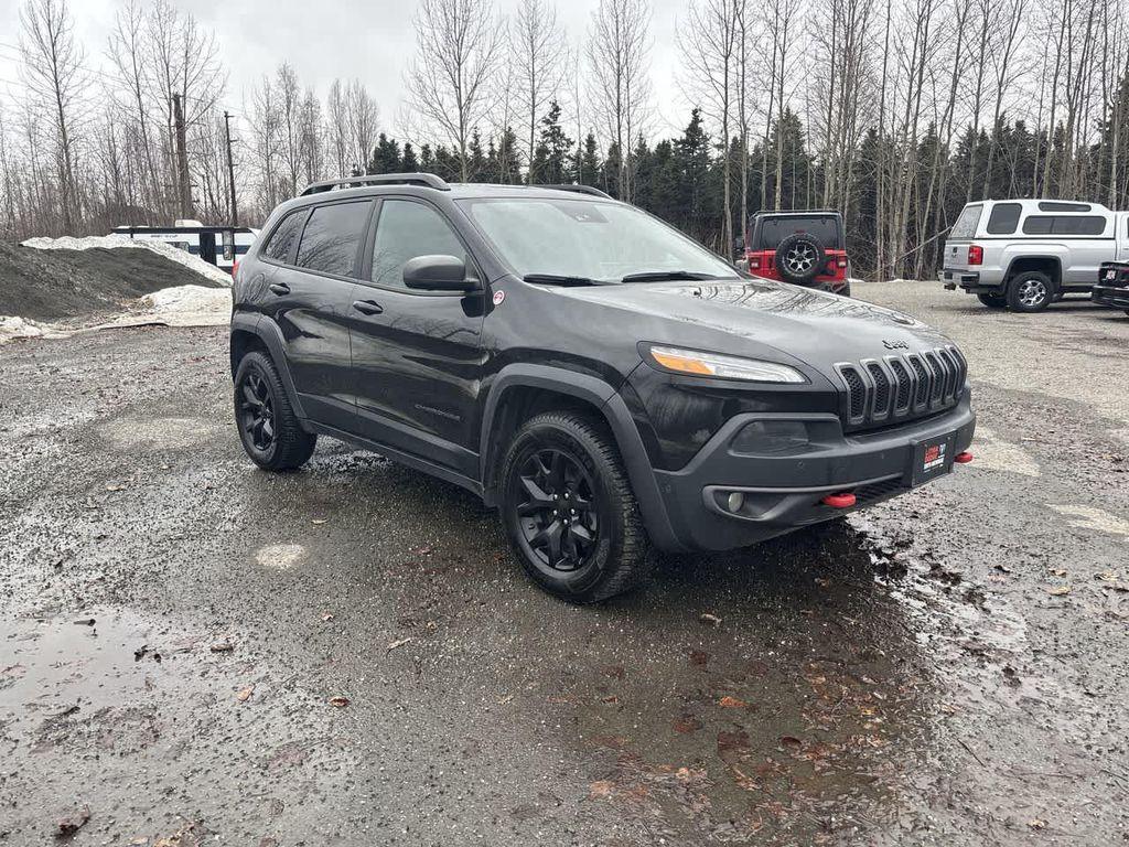 used 2015 Jeep Cherokee car, priced at $17,990