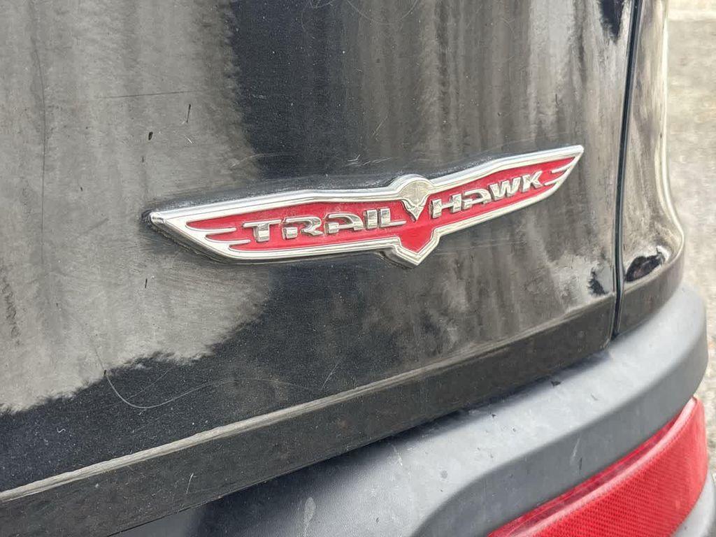 used 2015 Jeep Cherokee car, priced at $17,990