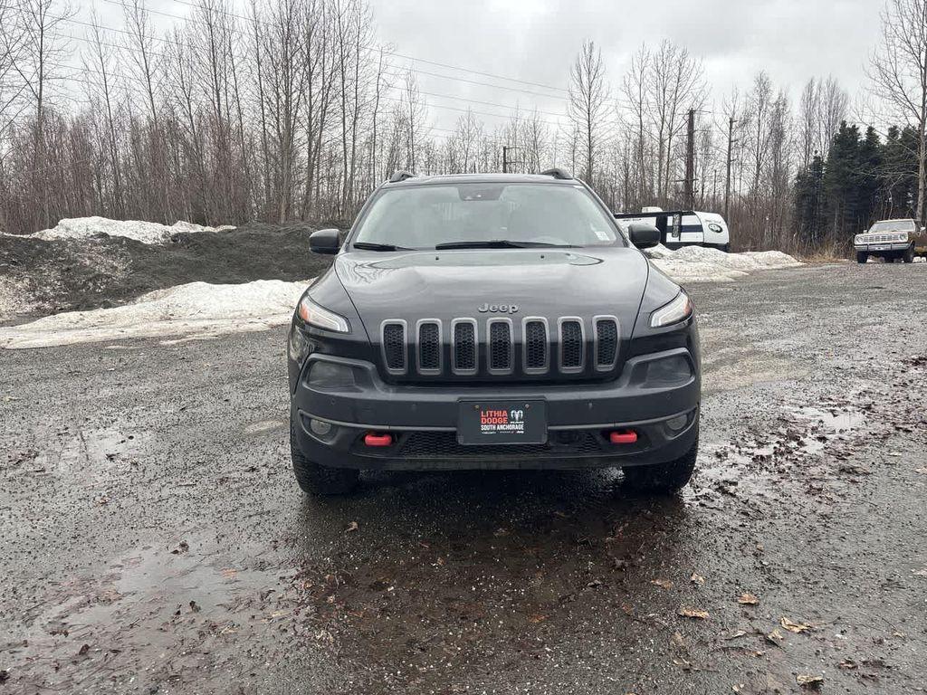 used 2015 Jeep Cherokee car, priced at $17,990