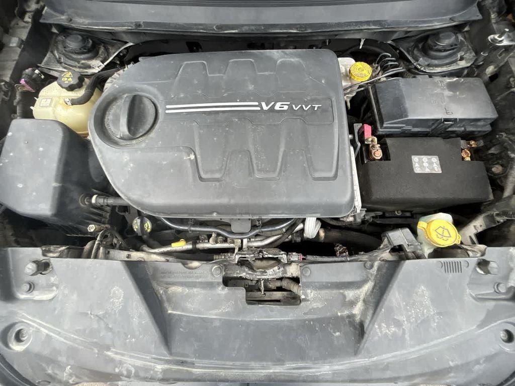 used 2015 Jeep Cherokee car, priced at $17,990