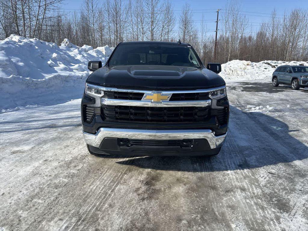 used 2025 Chevrolet Silverado 1500 car, priced at $45,900