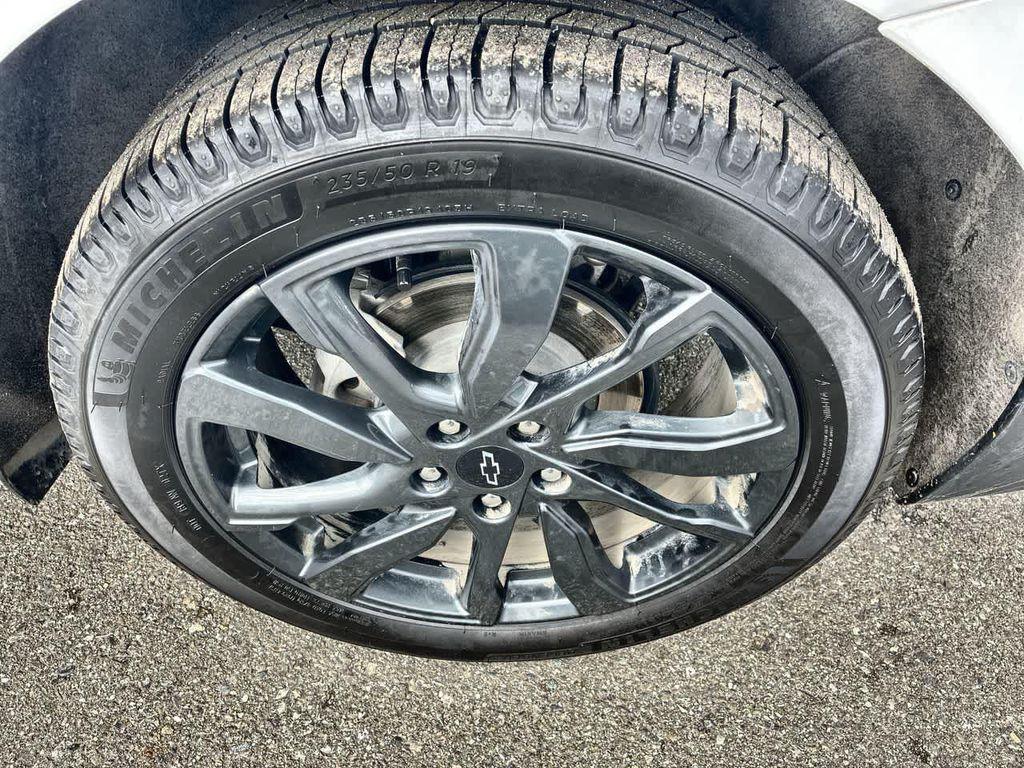used 2023 Chevrolet Equinox car, priced at $28,500