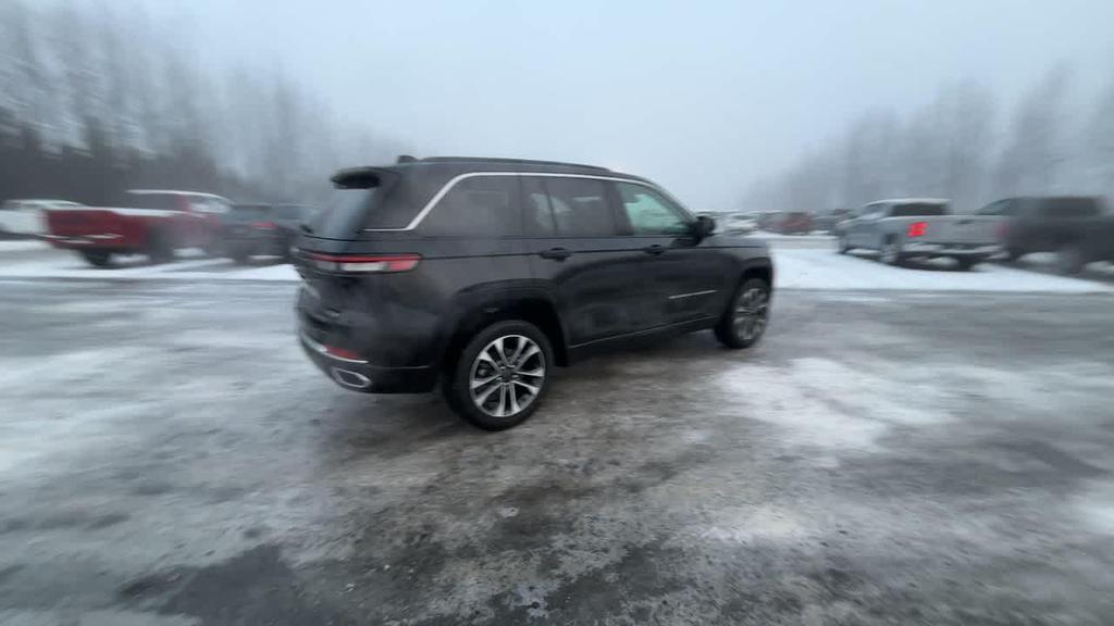 new 2025 Jeep Grand Cherokee car, priced at $53,348