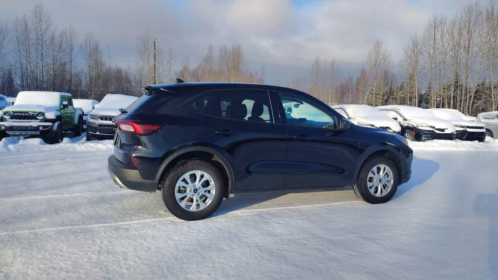 used 2025 Ford Escape car, priced at $24,880