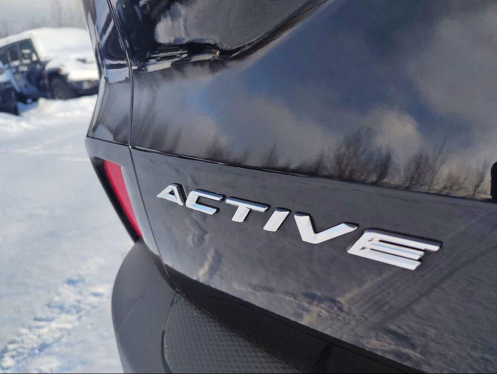 used 2025 Ford Escape car, priced at $24,880