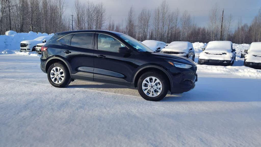 used 2025 Ford Escape car, priced at $24,880